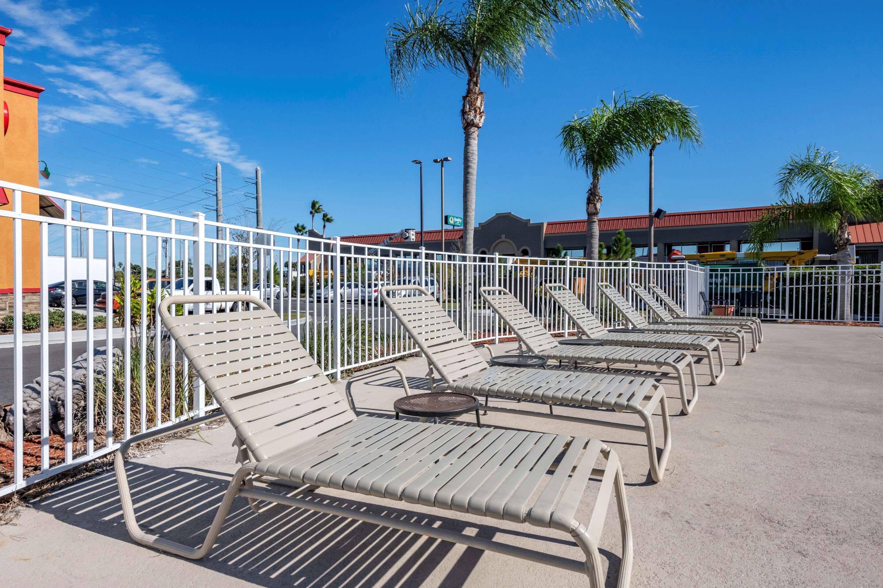 Quality Inn Kennedy Space Center Titusville Ngoại thất bức ảnh