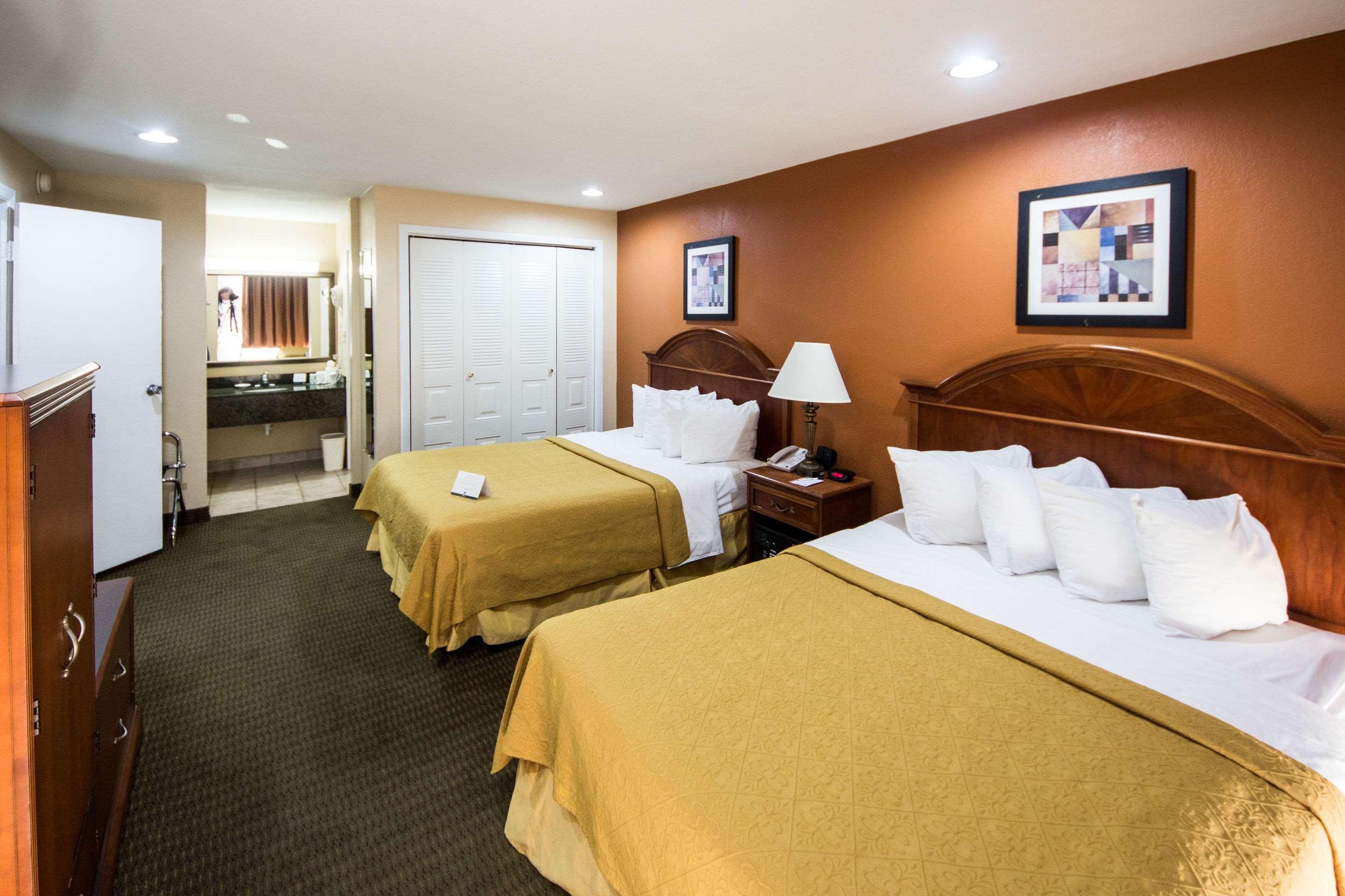 Quality Inn Kennedy Space Center Titusville Ngoại thất bức ảnh