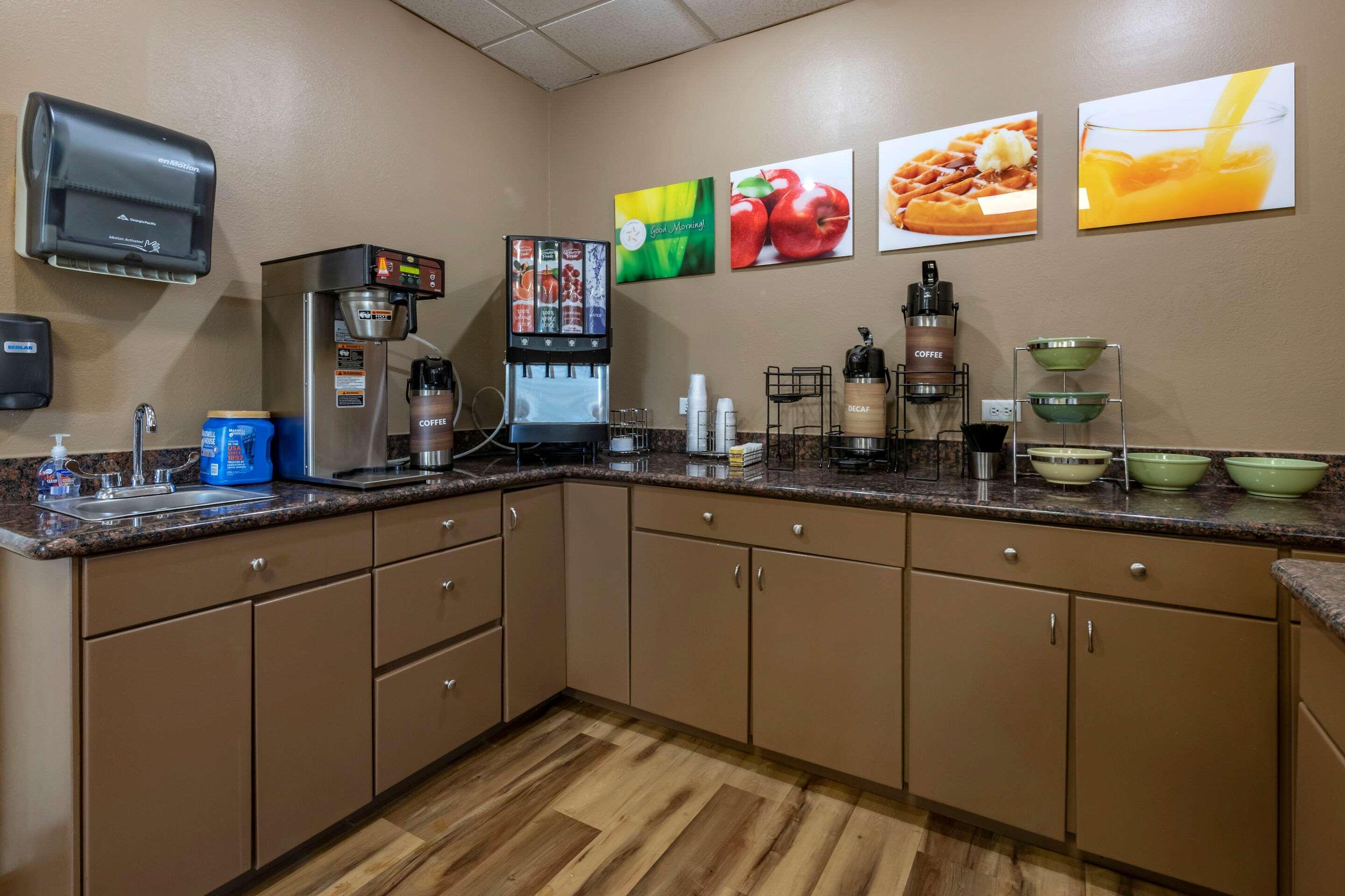 Quality Inn Kennedy Space Center Titusville Ngoại thất bức ảnh