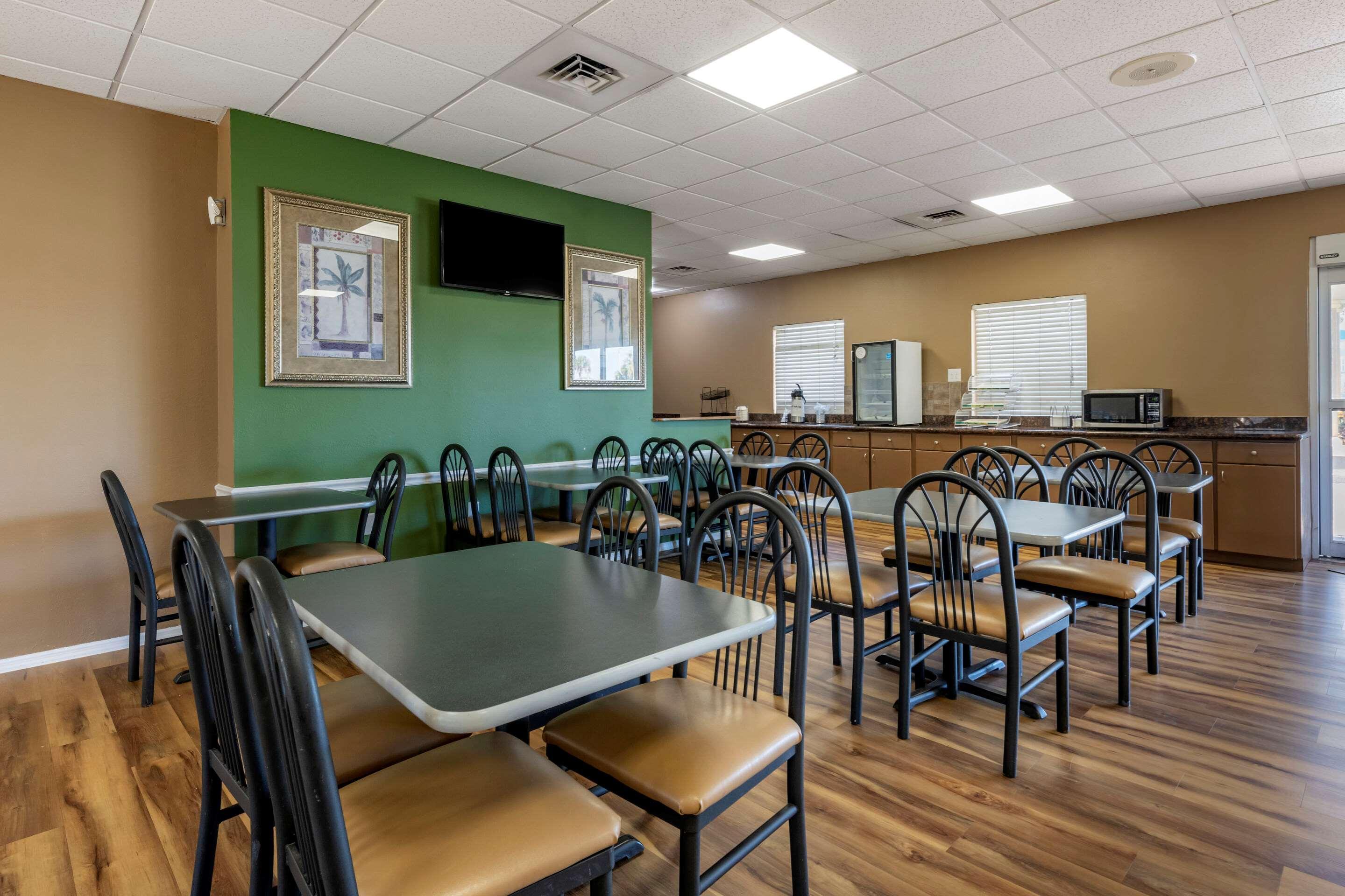 Quality Inn Kennedy Space Center Titusville Ngoại thất bức ảnh