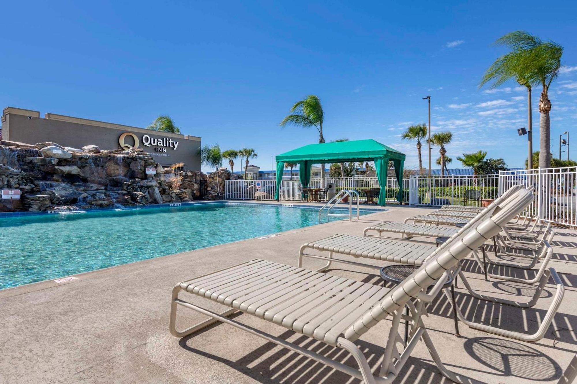 Quality Inn Kennedy Space Center Titusville Ngoại thất bức ảnh