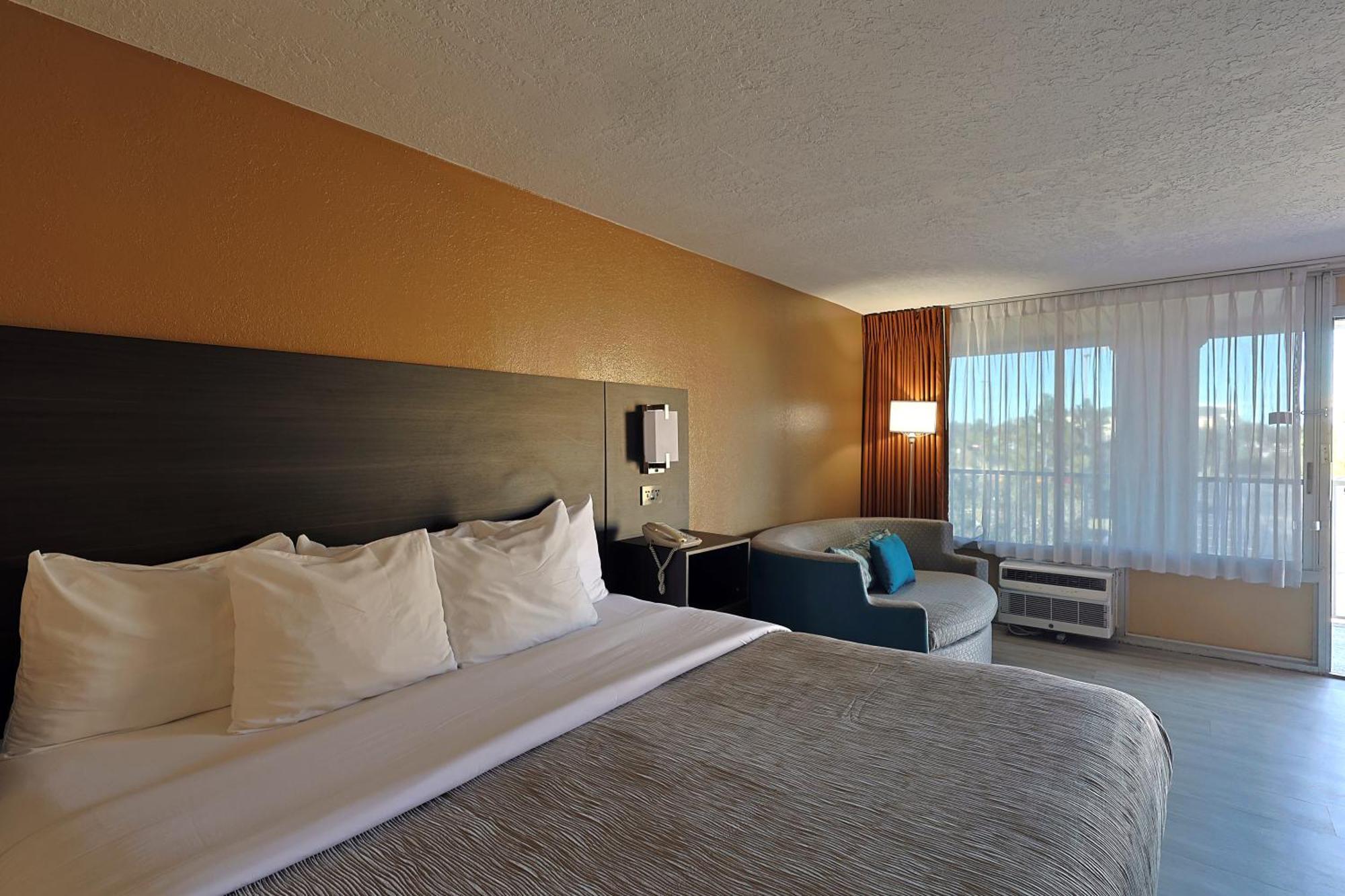 Quality Inn Kennedy Space Center Titusville Ngoại thất bức ảnh