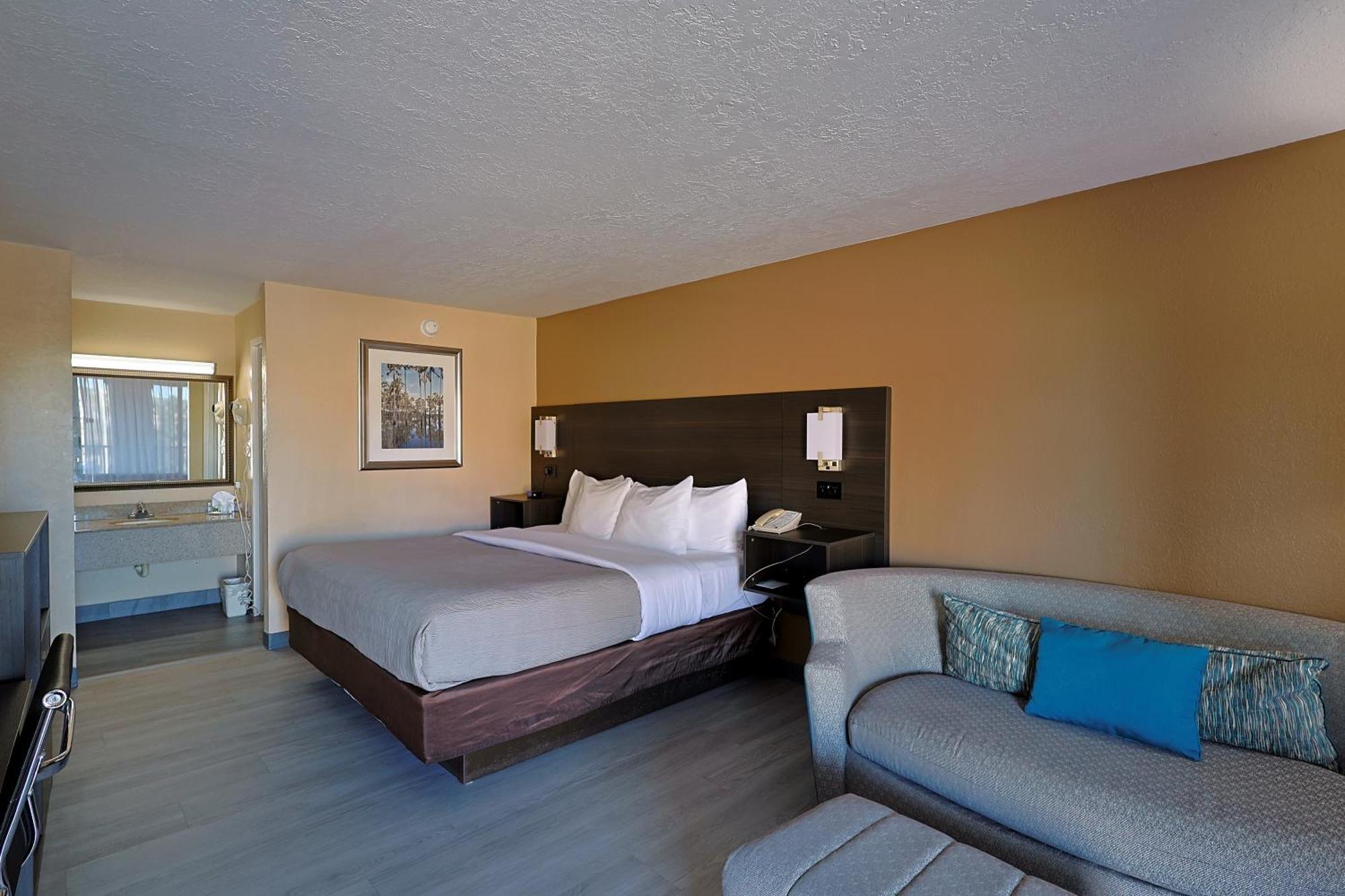 Quality Inn Kennedy Space Center Titusville Ngoại thất bức ảnh